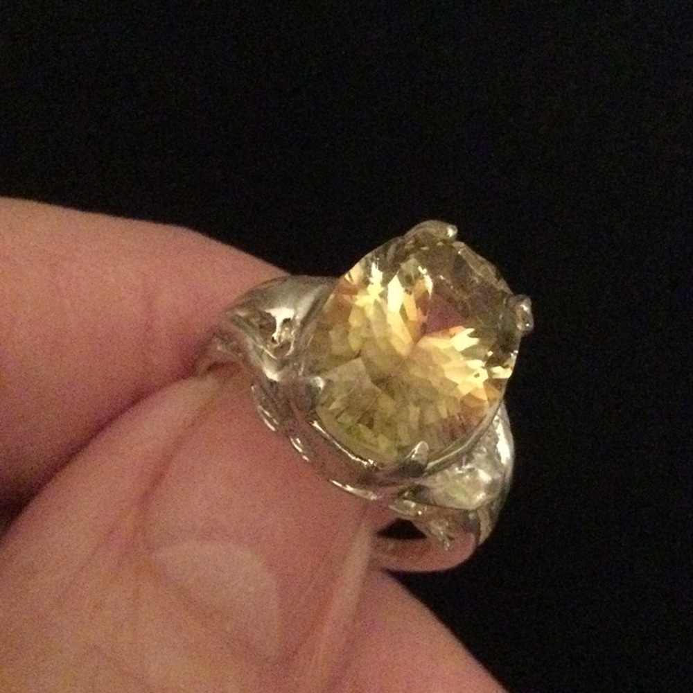 Genuine Concave Cut Citrine Ring - Picture 8 of 13